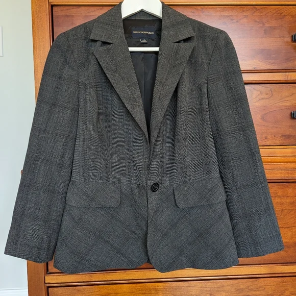 ⚠️Last Chance⚠️ Banana Republic Blazer - Picture 4 of 8